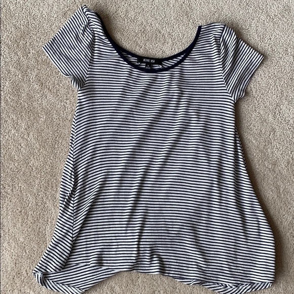 4/$21 Active USA t shirt - Picture 1 of 2